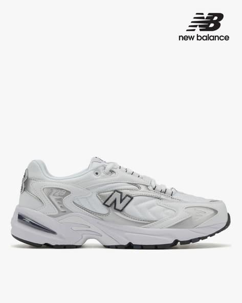 NEW BALANCE Men 725 Lace-Up Shoes