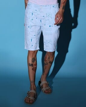 the indian garage co Men Typographic Print Slim Fit Flat-Front Shorts-picture-13