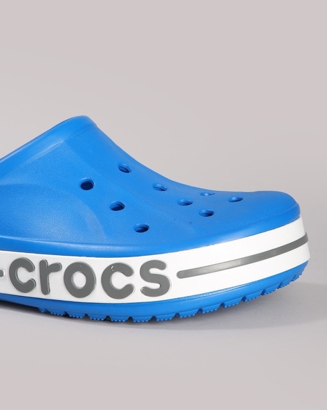 Crocs for men online ajio