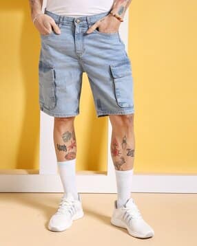 the indian garage co Men Lightly Washed Relaxed Fit Denim Cargo Shorts-picture-51