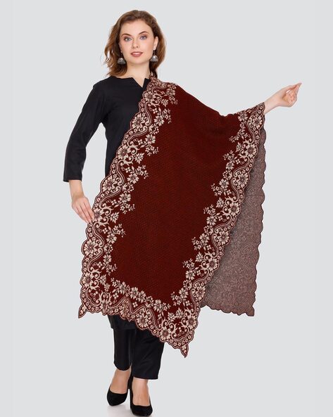 Maroon deals shawl online