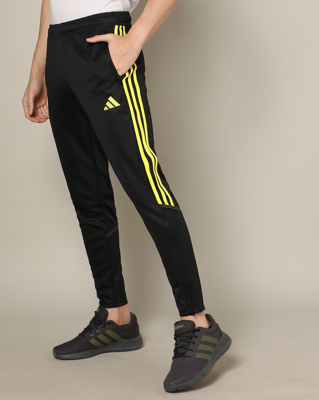 Buy Charcoal Grey Track Pants for Men by VAN HEUSEN Online | Ajio.com