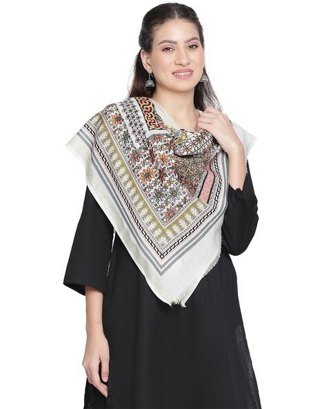 Elegance Print Wool Stole Price in India