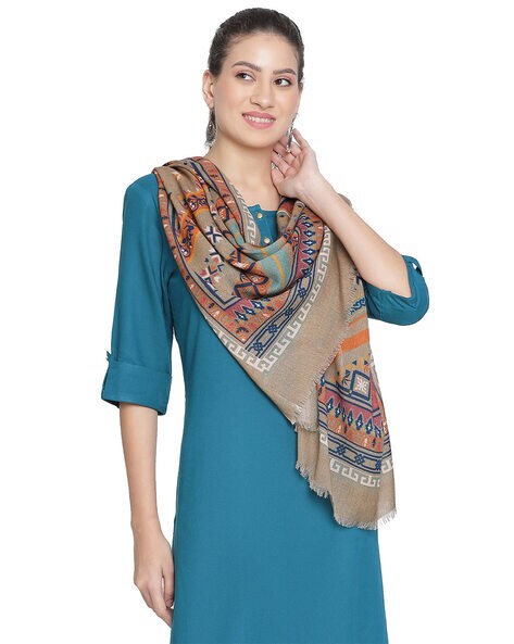 Stunning Finesse Print Wool Stole Price in India