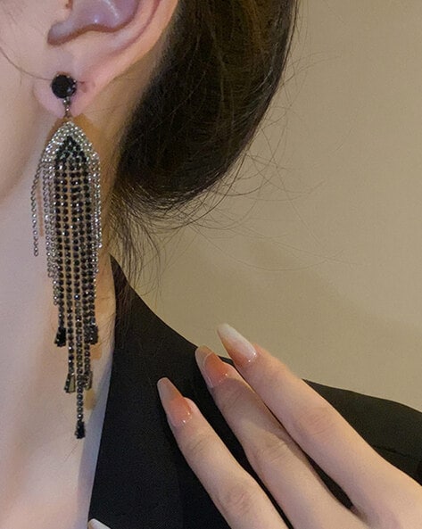 YouBella Jewellery Earings for women Crystal Tassel Handmade Earrings for  Girls and Women (Black) : Amazon.in: Fashion
