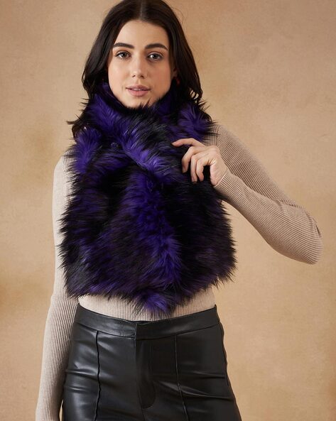 Women Faux-Fur Cape Neckpiece Price in India