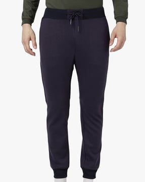 Men s Track Pants Online Low Price Offer on Track Pants for Men AJIO