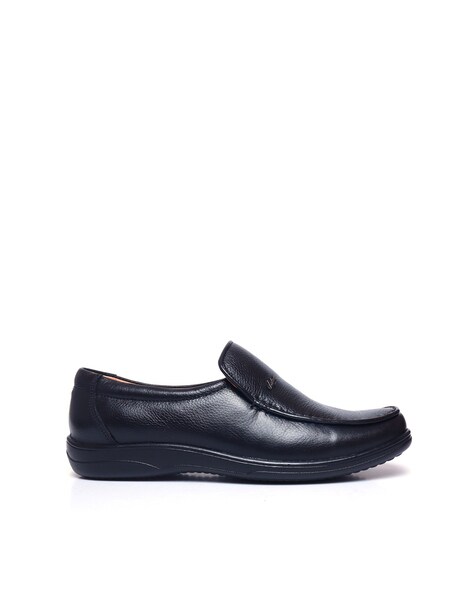 zoom shoes price in india