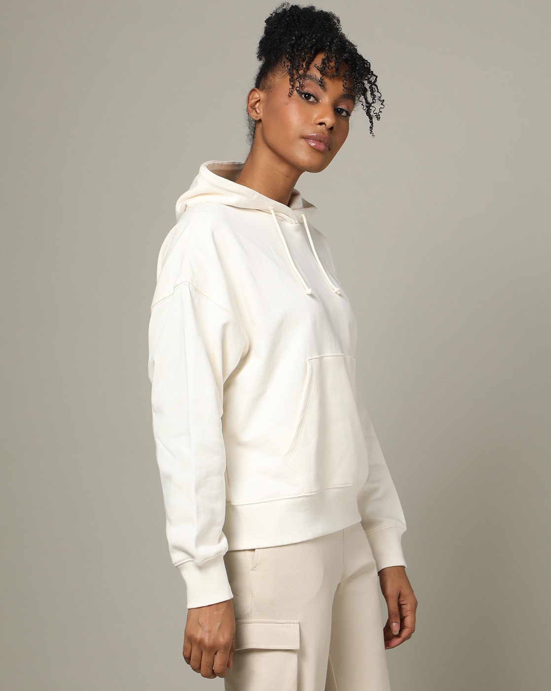 Oversized white store hoodie women's