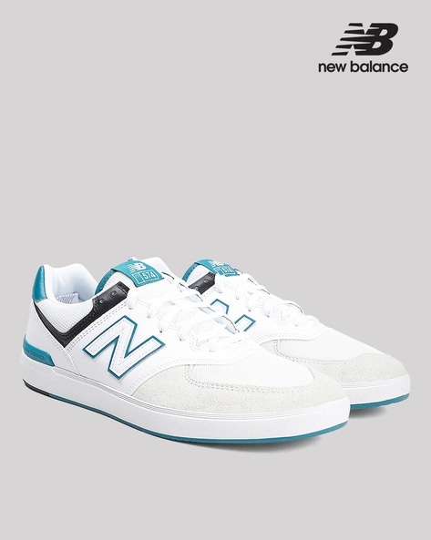 New Balance 574 Unisex Lace-Up Sneakers