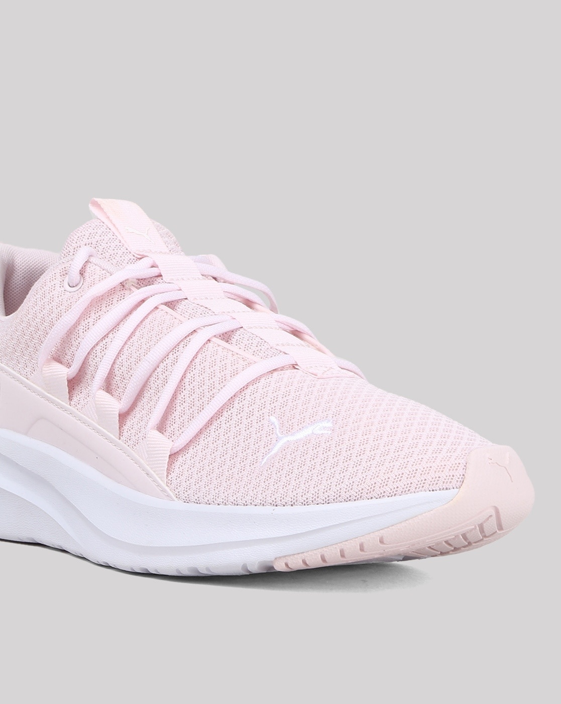 Pastel pink hotsell pumas women's