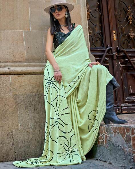 Buy Light Green Sarees for Women by Saree mall Online | Ajio.com