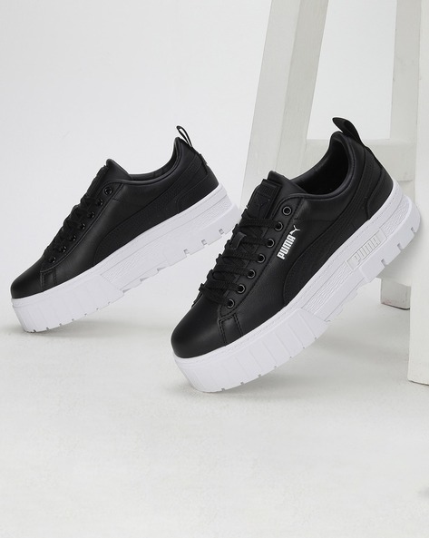 Women Mayze Classic Lace-Up Sneakers