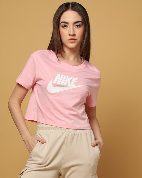 Pink sales nike shirt