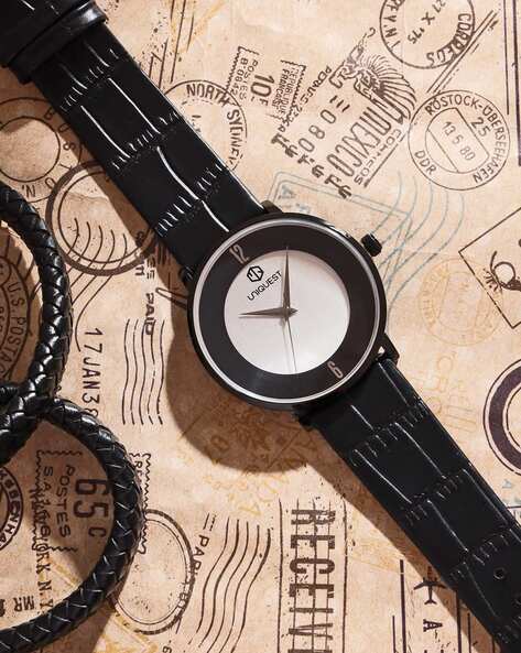 Uniquest Black Dial Analogue Fashion Watch For Men