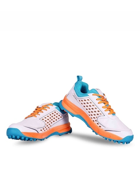 Nike cricket store sports shoes price