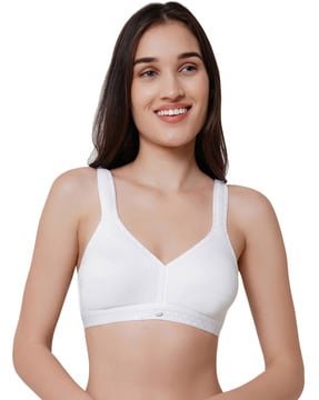 https://assets.ajio.com/medias/sys_master/root/20231129/LCRb/65672062afa4cf41f5a7d0b5/soie-white-t-shirt-non-padded-bra-with-adjustable-strap.jpg