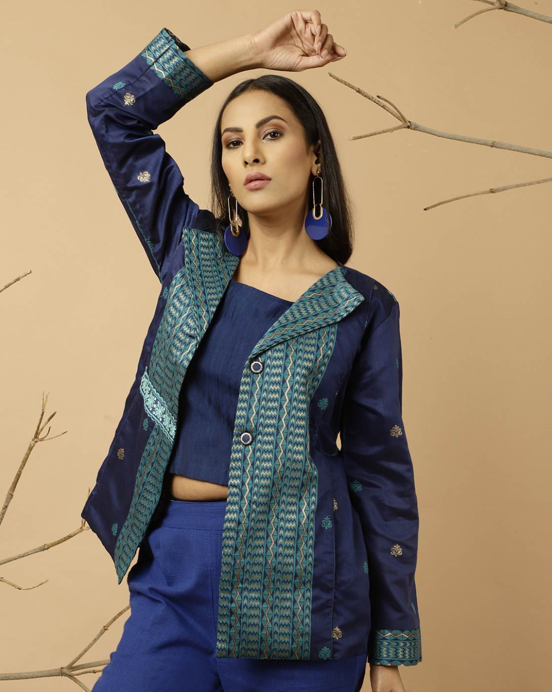 Buy online Women's Kurta With Jacket Kurta from Kurta Kurtis for Women by  Admaira for ₹1069 at 62% off | 2024 Limeroad.com