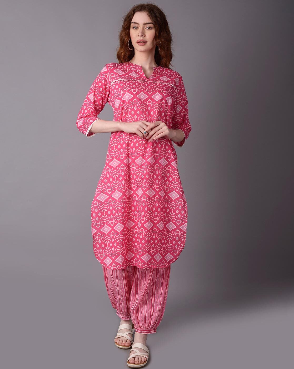 Buy Anouk Women Off White & Maroon Printed Kurta With Harem Pants - Kurta  Sets for Women 8500691 | Myntra