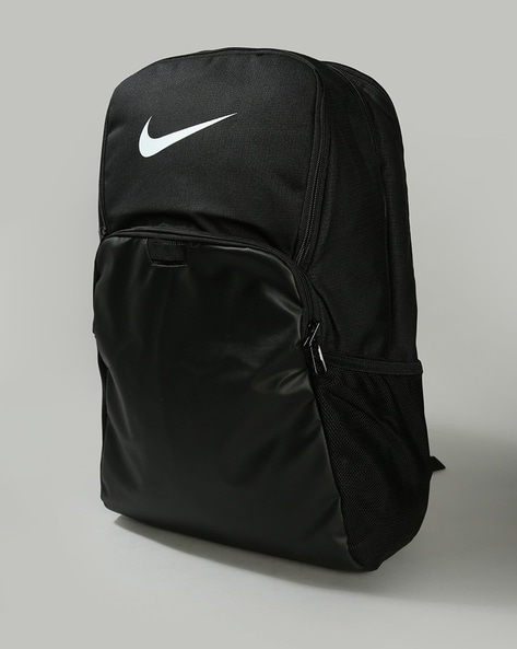 Nike Sportswear Essentials Sling Bag (8L). Nike IN-cokhiquangminh.vn