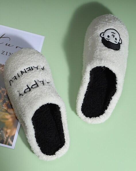 White bedroom slippers hot sale