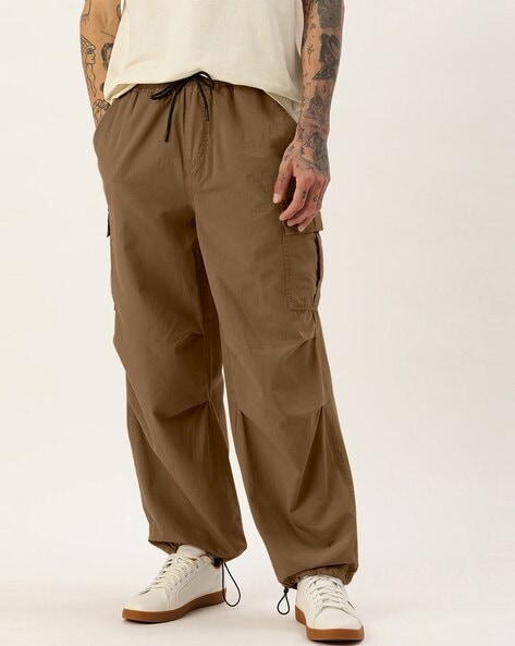 Bene Kleed Men Loose Cargo Pants