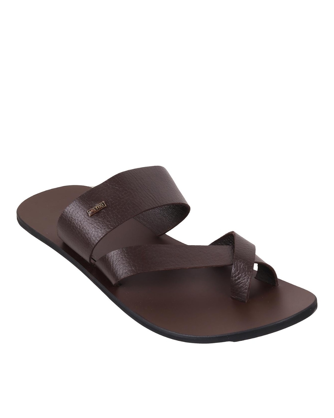 Metro on sale chappal mens