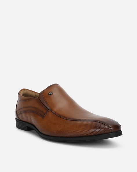 Van heusen slip deals on shoes