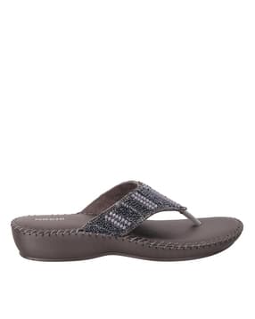 mochi Women Embellished Thong-Strap Sandals-picture-47