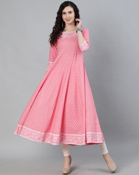 PINK ALIA MUSLIN V-NECK CHIKANKARI ANARKALI - Thechikanlabel | Long sleeve  boho maxi, Casual dresses for women, Boho maxi dress