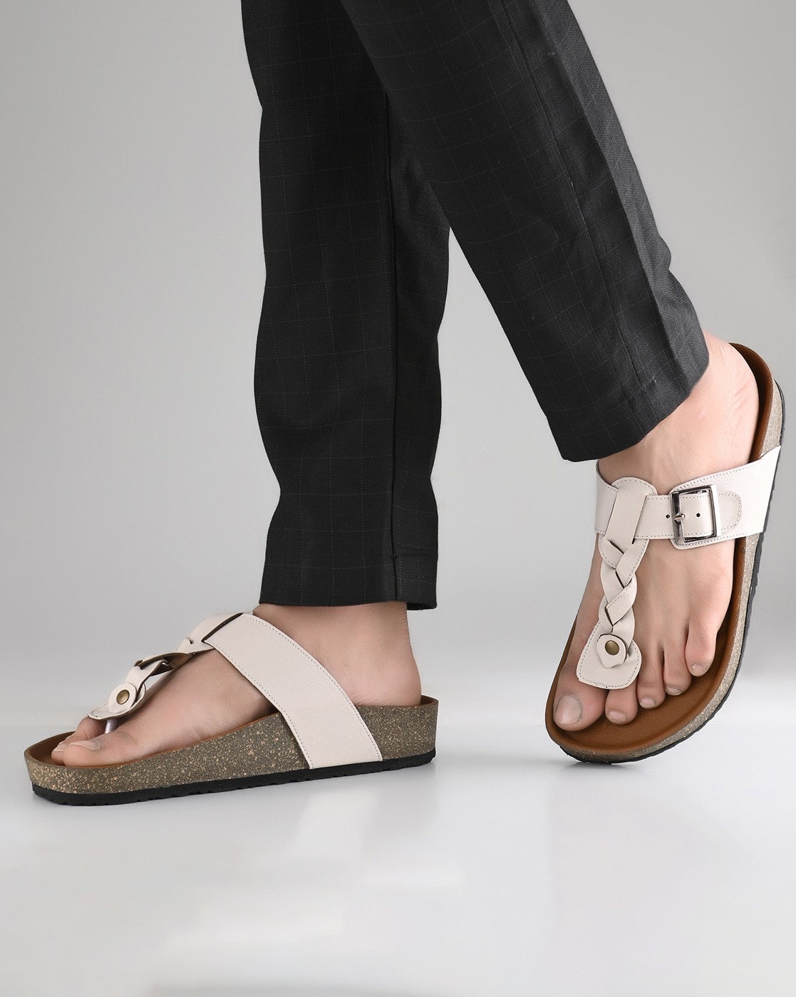 Buy Paragon Women's Off White Sandals (K6009L-CRM) UK:8 Online at Best  Prices in India - JioMart.