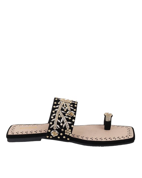Buy Black Flat Sandals for Women by Mochi Online