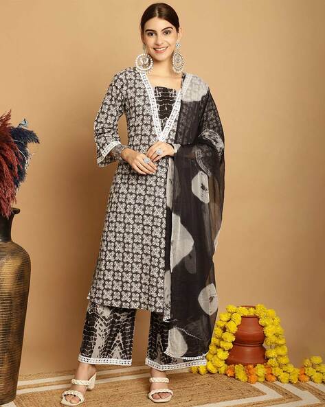 Women Printed Straight Kurta Set Price in India