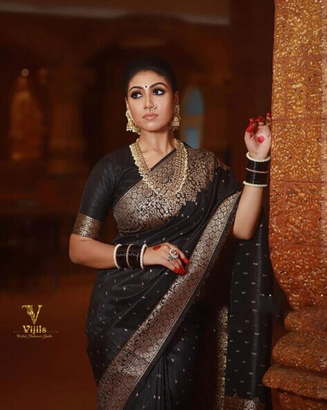 Buy Black Sarees for Women by TRIGUNA Online | Ajio.com