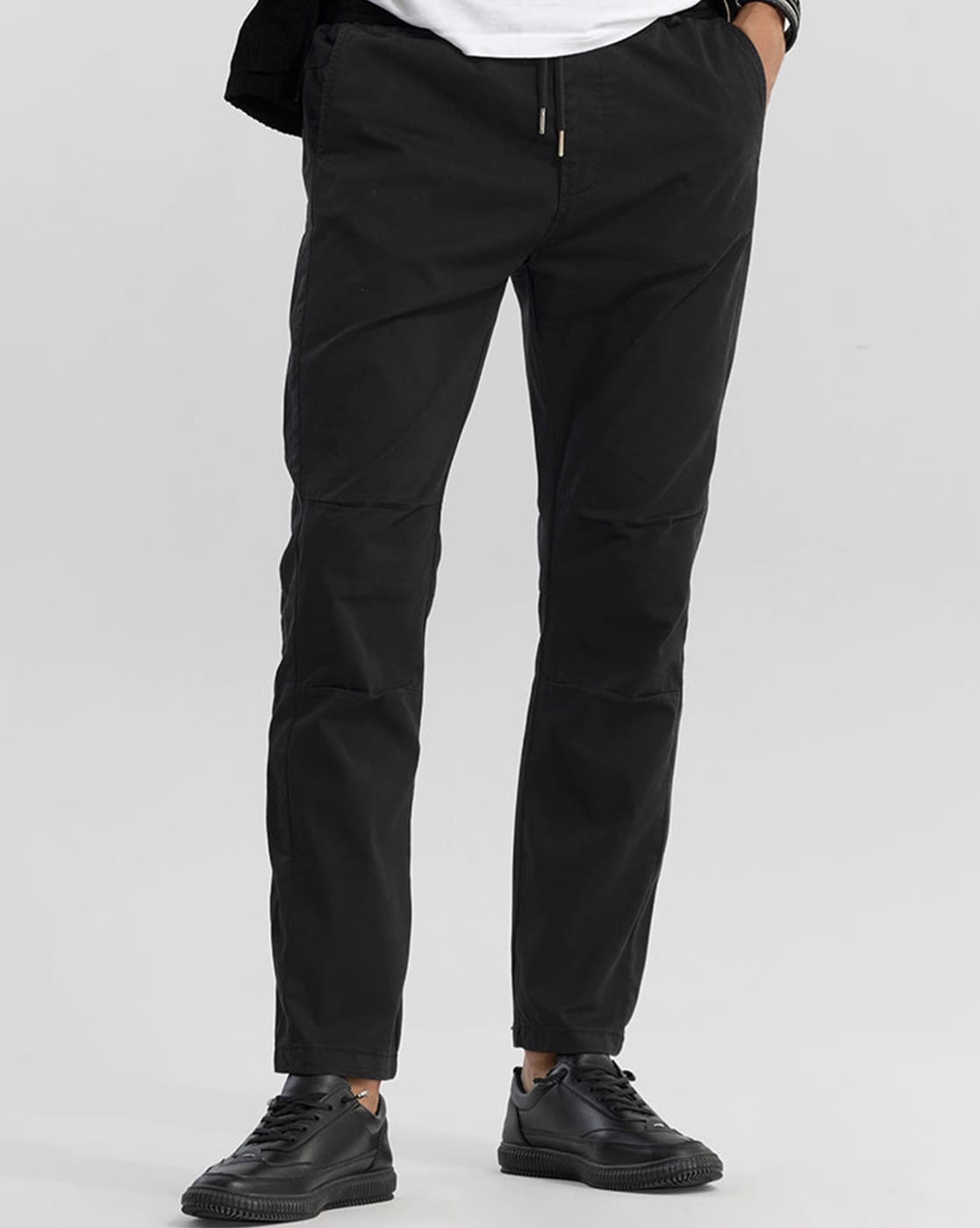 Buy Black Trousers & Pants for Men by SNITCH Online