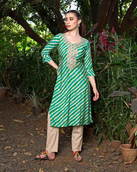 Embroidered straight outlet kurta