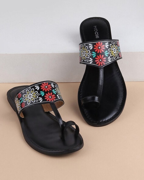 Buy Green Flat Sandals for Women by SHEZONE Online | Ajio.com
