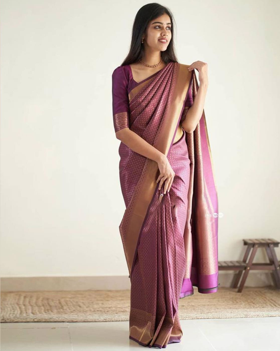 Buy Purple Sarees for Women by Indie Picks Online