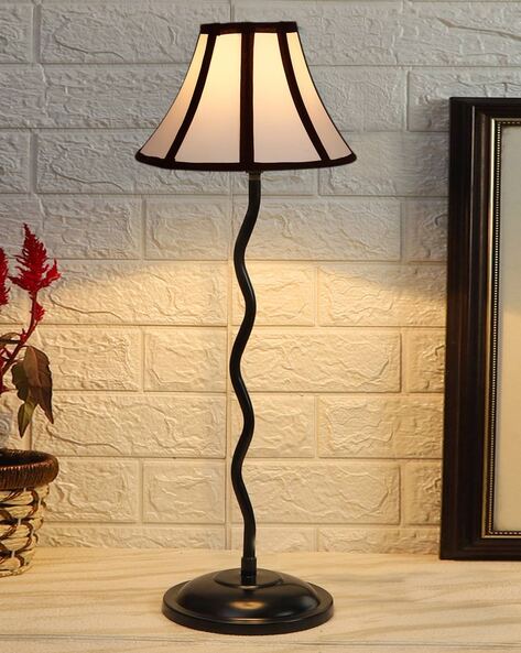 Wrought iron table fashion lamp