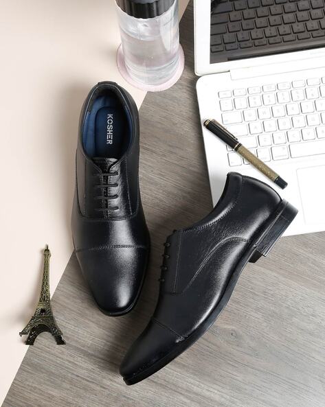 Kosher Men Round-Toe Lace-Up Shoes