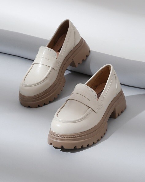 Women Slip On Regular Fit Casual Shoes