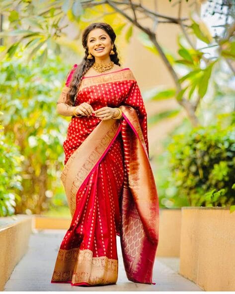 Buy Red Sarees for Women by URCE Online