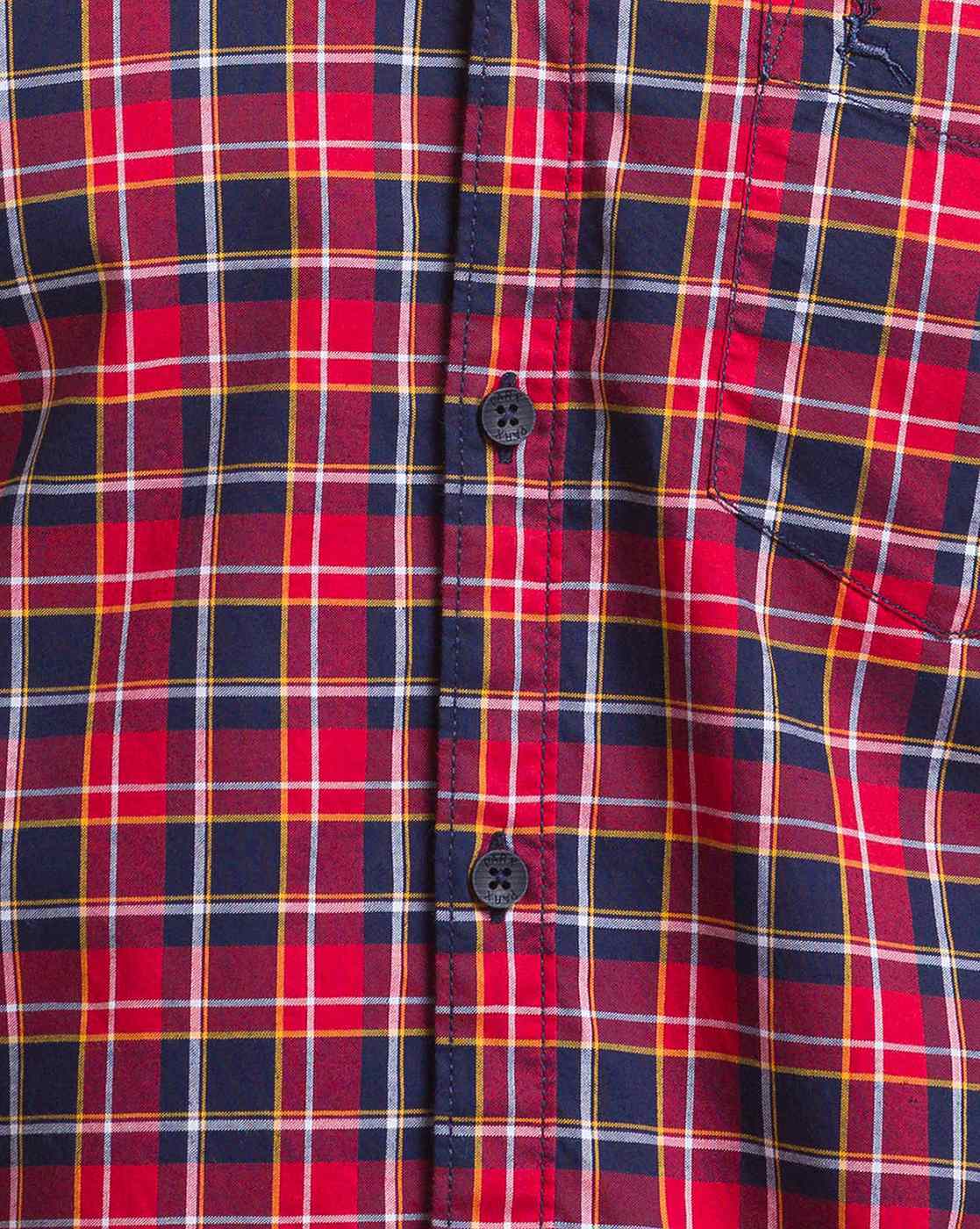 Men Checked Slim Fit Shirt