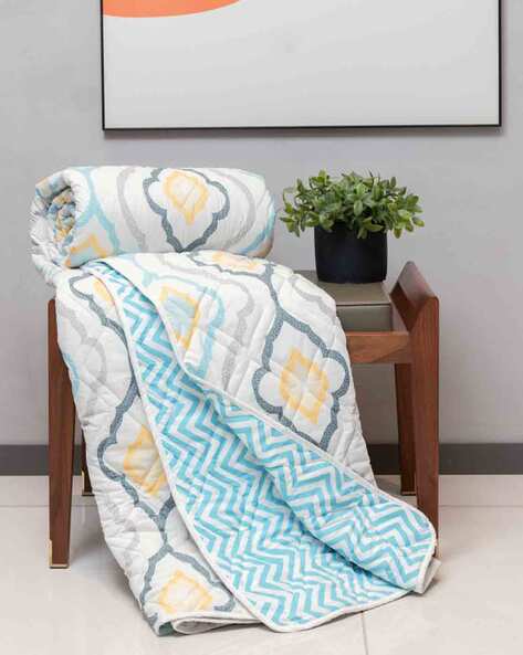 Single on sale bed throw