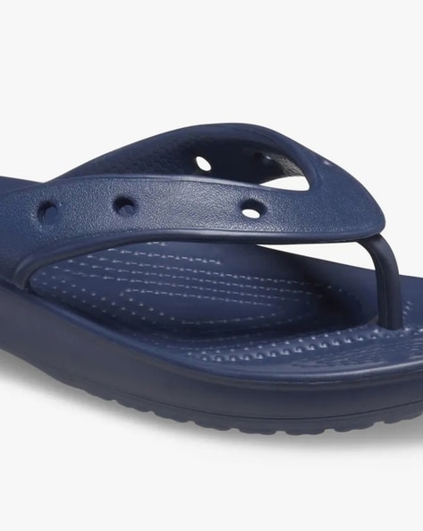 Crocs navy discount blue flip flops