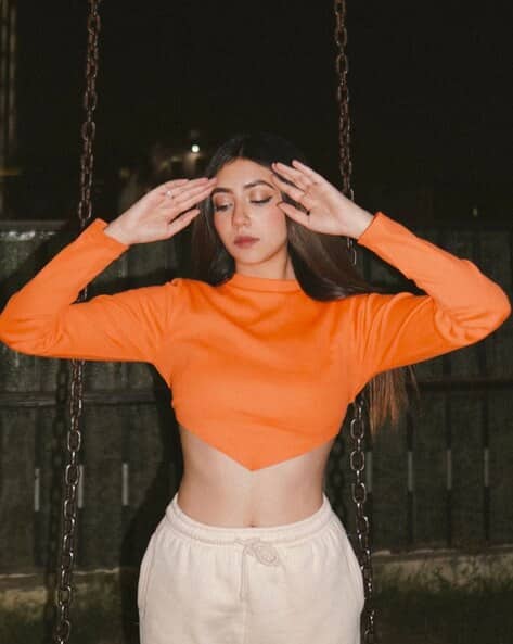 Women High-Neck Crop Top