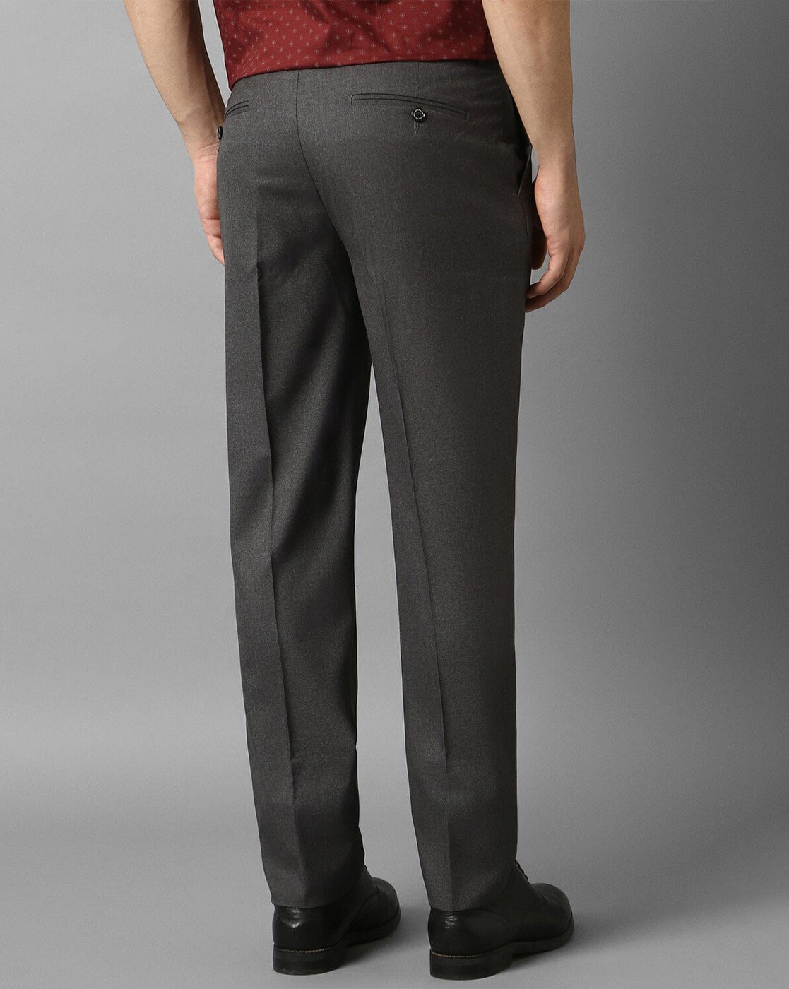 Men's pants chinos - light grey P894 | MODONE wholesale - Clothing For Men