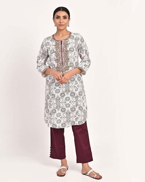 Cotton kurtis that are perfect for summer dressing - Times of India