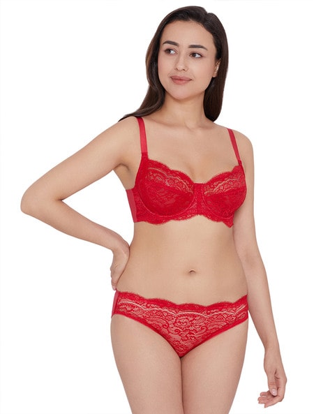 Padded Non-Wired Full Cup Longline Bralette in Red - Lace
