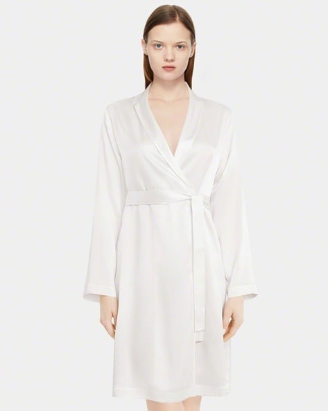 Satin dressing gown - White - Ladies | H&M IN